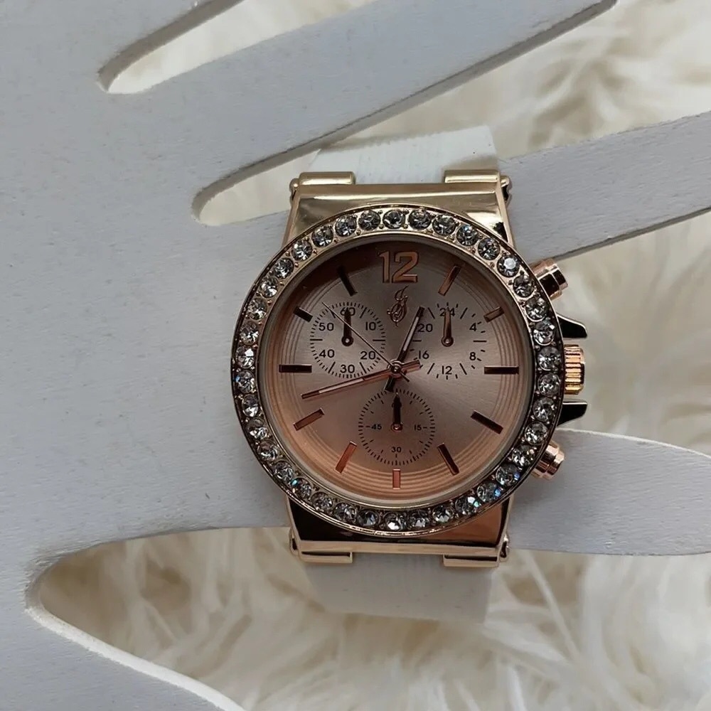 Brand new large rose gold jaclyn smith watch